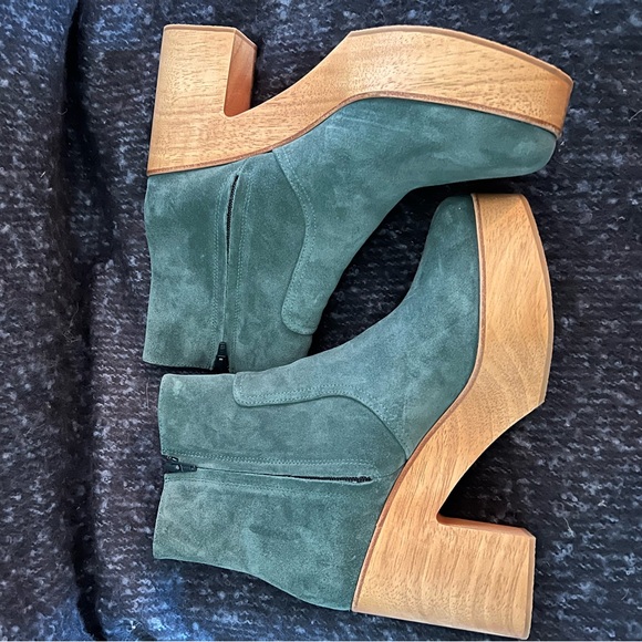 Charlotte Stone Paz Boot in Emerald - Picture 3 of 11